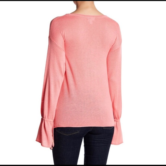 Nordstrom Clearance Lot of 7 Tops MSRP $325 - Picture 6 of 11